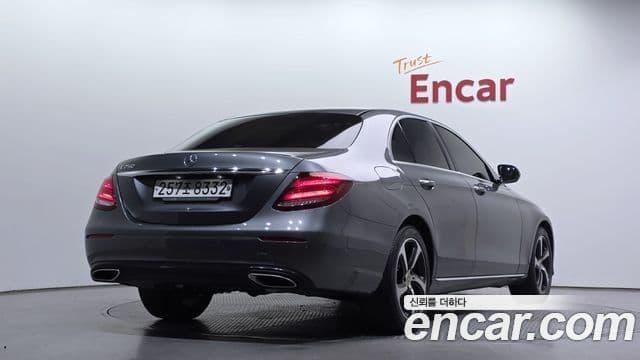 Mercedes-Benz E-Class 2019 — Şəkil 2/20