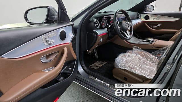Mercedes-Benz E-Class 2019 — Şəkil 10/20