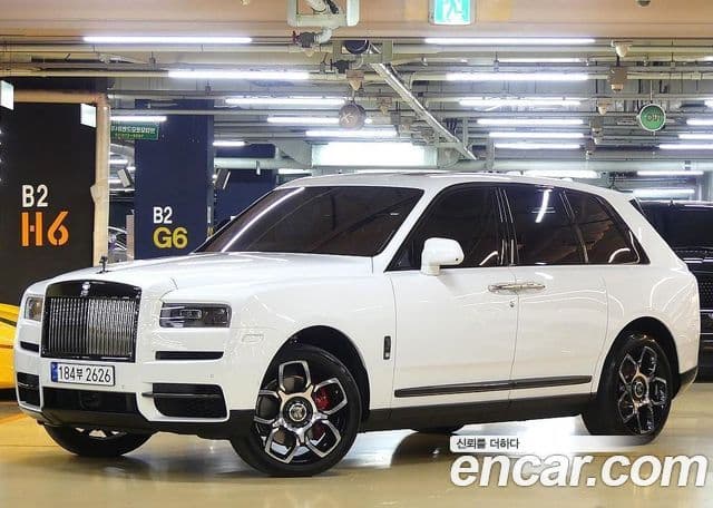 Rolls-Royce Cullinan 2023 — Photo 19/20