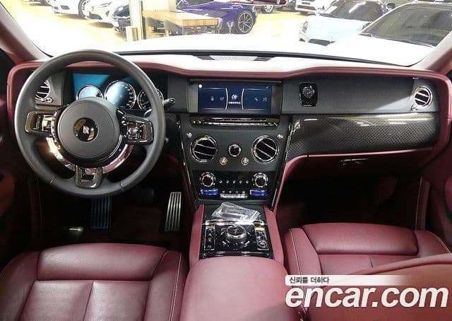 Rolls-Royce Cullinan 2023 — Photo 8/20