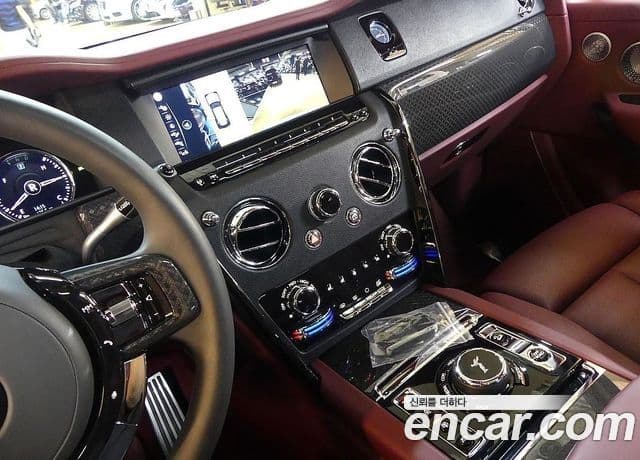 Rolls-Royce Cullinan 2023 — Photo 16/20