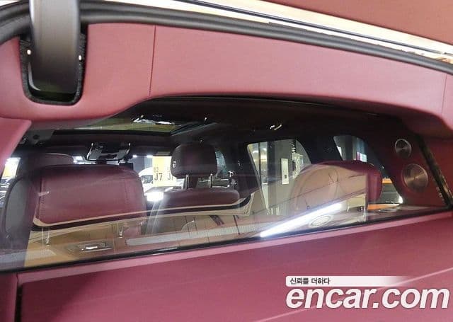 Rolls-Royce Cullinan 2023 — Photo 12/20