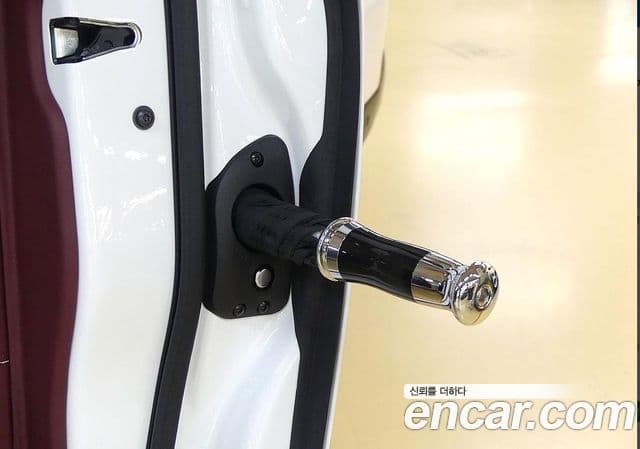 Rolls-Royce Cullinan 2023 — Photo 3/20
