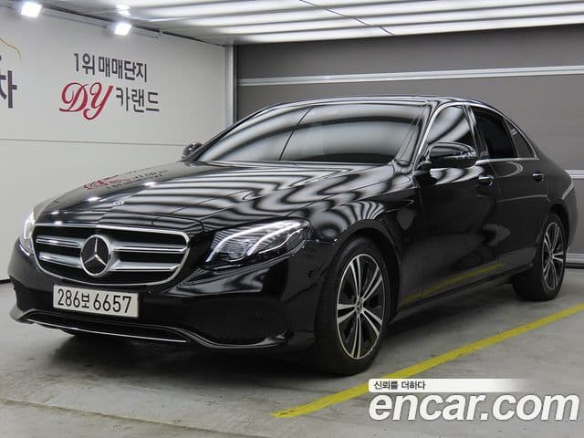 Mercedes-Benz E-Class 2020 — Şəkil 2/20