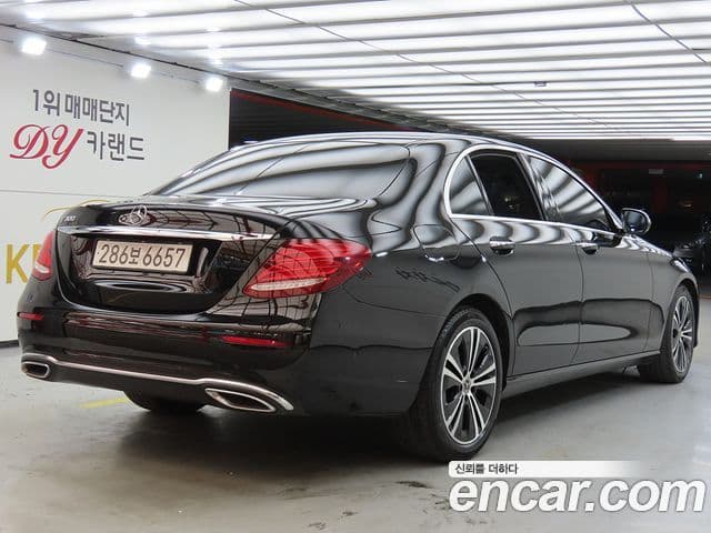 Mercedes-Benz E-Class 2020 — Şəkil 3/20