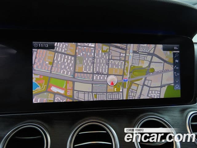 Mercedes-Benz E-Class 2020 — Şəkil 11/20