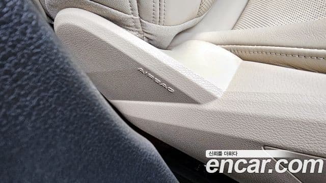 Audi A4 2021 — Photo 20/37