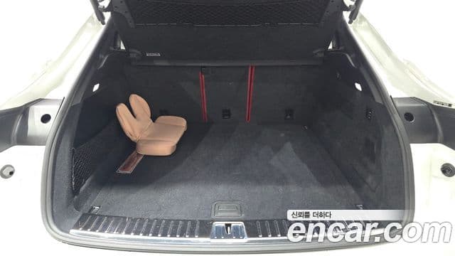 Porsche Cayenne 2020 — Şəkil 13/20