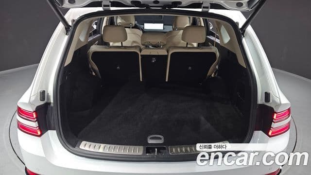 Genesis GV80 2021 — ფოტო 14/20