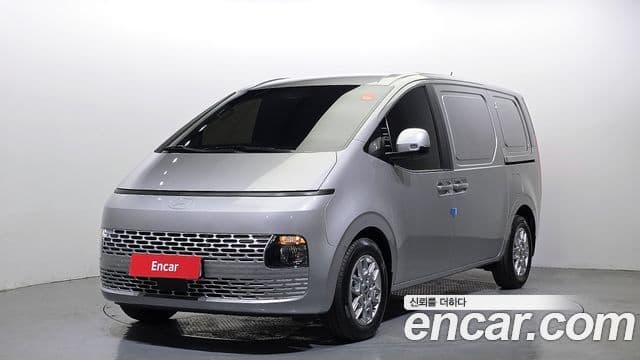 Hyundai Staria 2025 — ფოტო 1/20