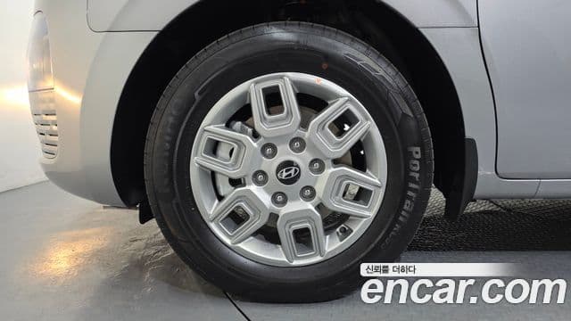 Hyundai Staria 2025 — ფოტო 5/20