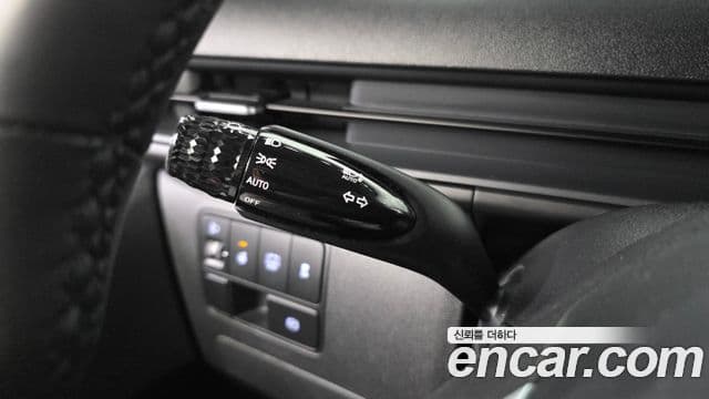 Hyundai Staria 2025 — ფოტო 15/20