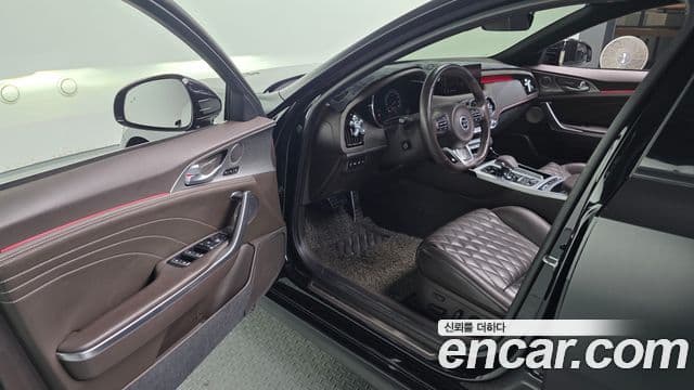 Kia Stinger 2021 — Şəkil 9/20