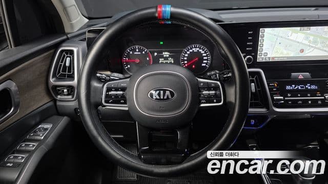 Kia Sorento 2020 — ფოტო 13/20