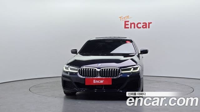 BMW 5 Series 2022 — Şəkil 3/20