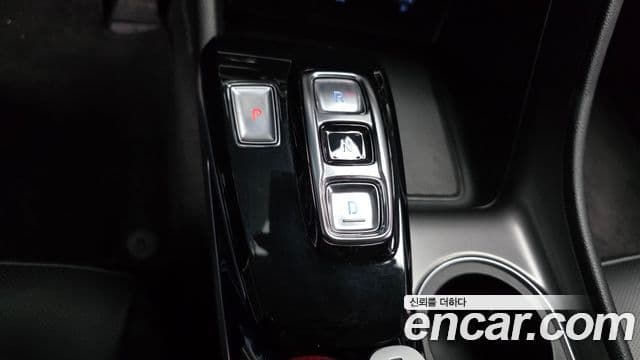 Hyundai Sonata 2021 — ფოტო 9/20