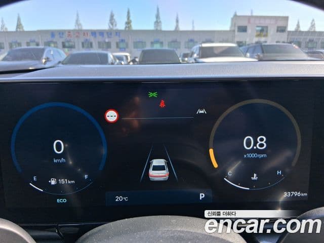 Hyundai Grandeur 2023 — ფოტო 9/20