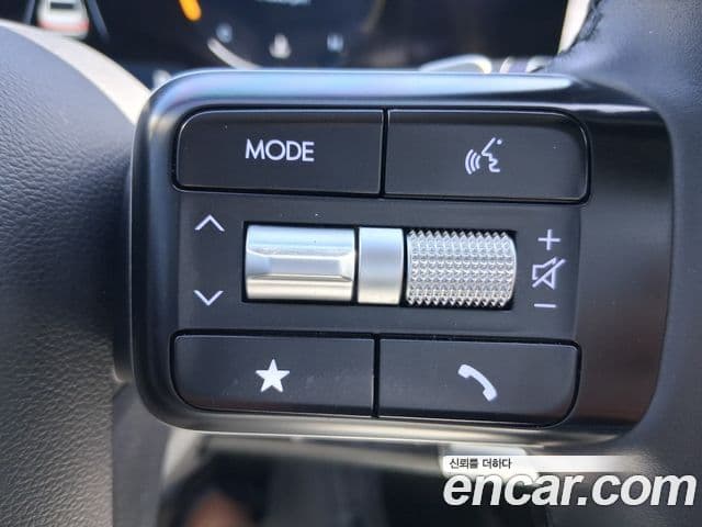 Hyundai Grandeur 2023 — ფოტო 7/20