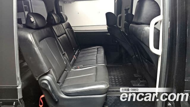 Hyundai Staria 2023 — ფოტო 11/20
