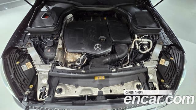 Mercedes-Benz GLC-Class 2021 — Şəkil 10/20