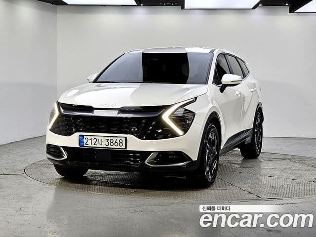 Kia Sportage 2022 — ფოტო 1/20