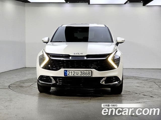 Kia Sportage 2022 — ფოტო 2/20