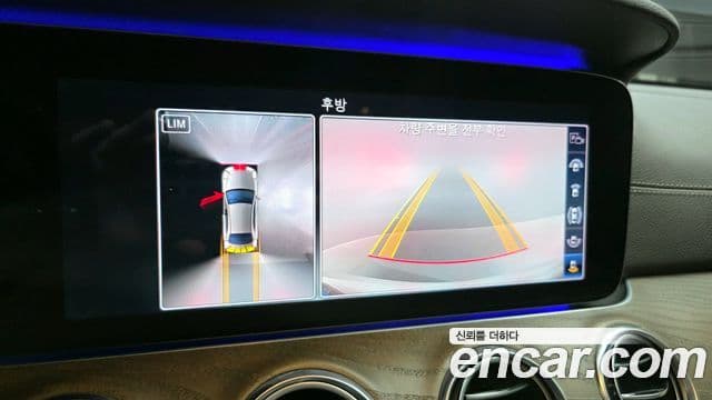 Mercedes-Benz E-Class 2019 — ფოტო 18/20