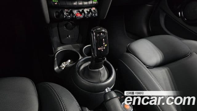 Mini Cooper 2021 — Şəkil 9/20
