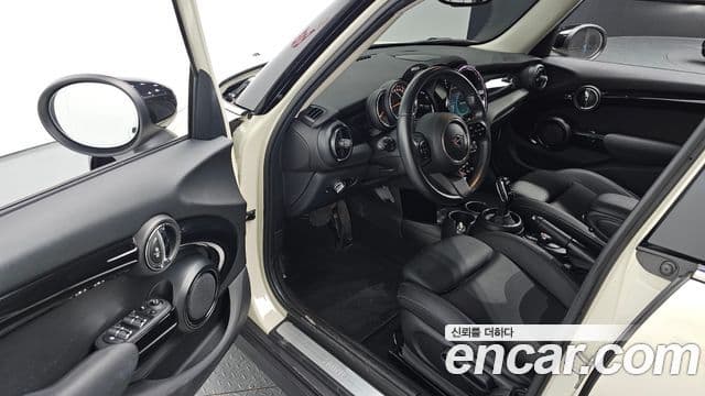 Mini Cooper 2021 — Şəkil 10/20