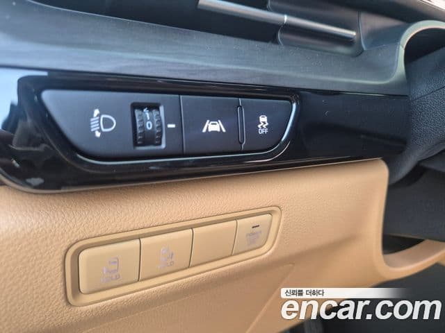 Kia Carnival 2022 — Фото 7/18