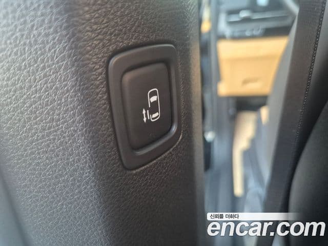 Kia Carnival 2022 — Фото 8/18