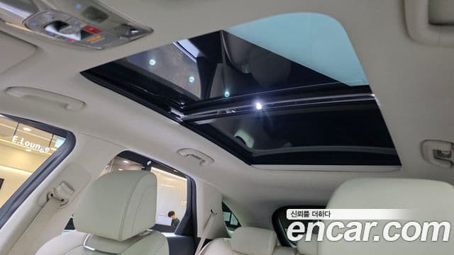 Genesis GV70 2021 — Şəkil 18/20