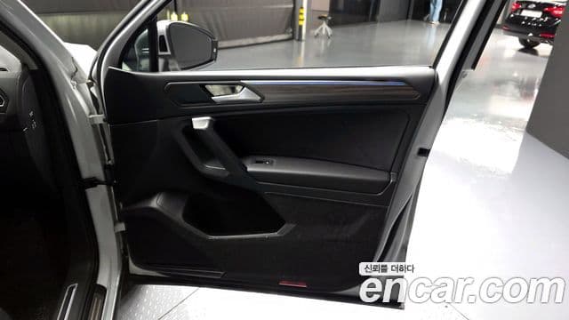 Volkswagen Tiguan Allspace 2024 — Photo 25/36