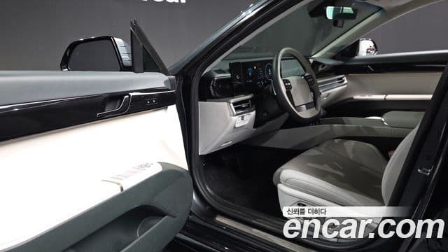Hyundai Grandeur 2023 — ფოტო 10/20
