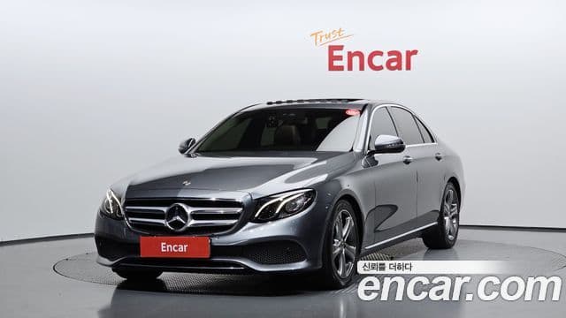 Mercedes-Benz E-Class 2018 — Şəkil 1/20