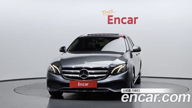 Mercedes-Benz E-Class 2018 — Şəkil 3/20