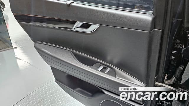 Genesis G80 2022 — Şəkil 12/30