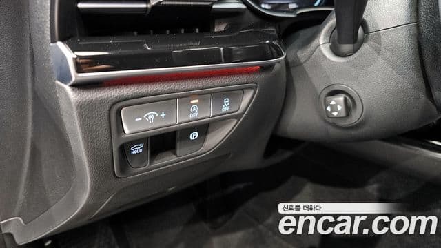 Genesis G80 2022 — Şəkil 18/30