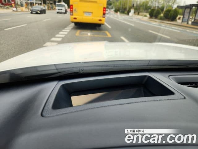 Genesis GV80 2020 — Şəkil 14/18