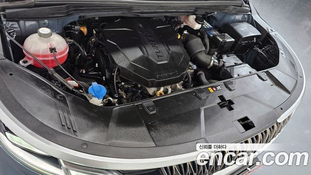 Kia Carnival 2021 — ფოტო 6/20