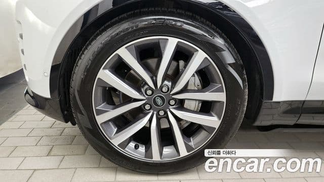Land Rover Discovery 5 2023 — Şəkil 5/20