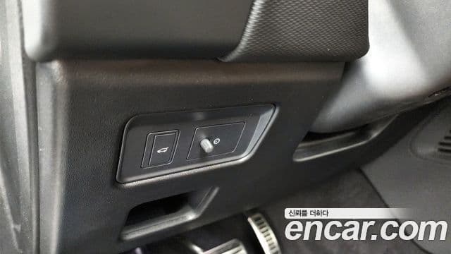 Land Rover Discovery 5 2023 — Şəkil 16/20