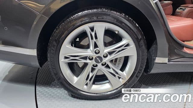 Genesis G90 2022 — Photo 20/20