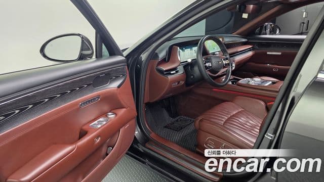 Genesis G90 2022 — Photo 8/20
