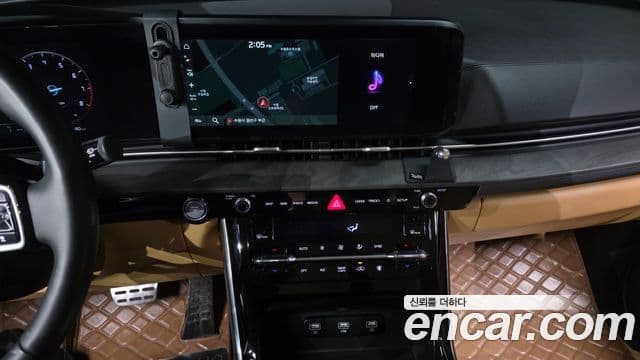 Kia Carnival 2022 — Şəkil 14/20