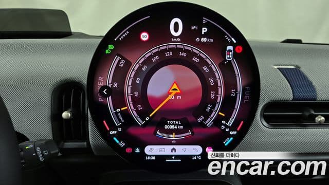 Mini Cooper S 2026 — ფოტო 8/20