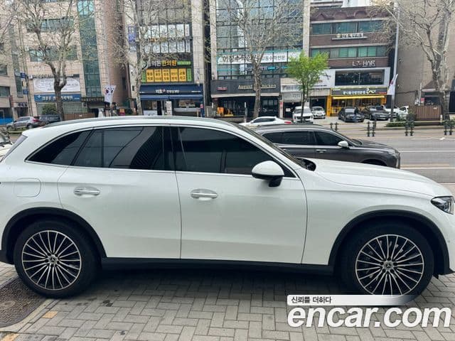 Mercedes-Benz GLC-Class 2026 — Фото 6/20