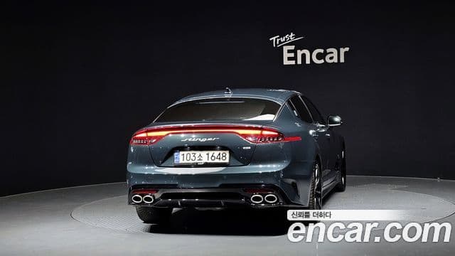 Kia Stinger 2022 — Фото 4/20
