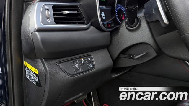 Genesis G70 2019 — Photo 2/20