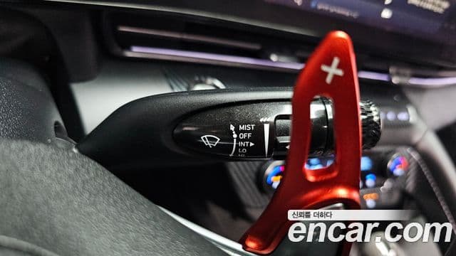 Hyundai The New Avante Hybrid 2022 — Photo 2/32
